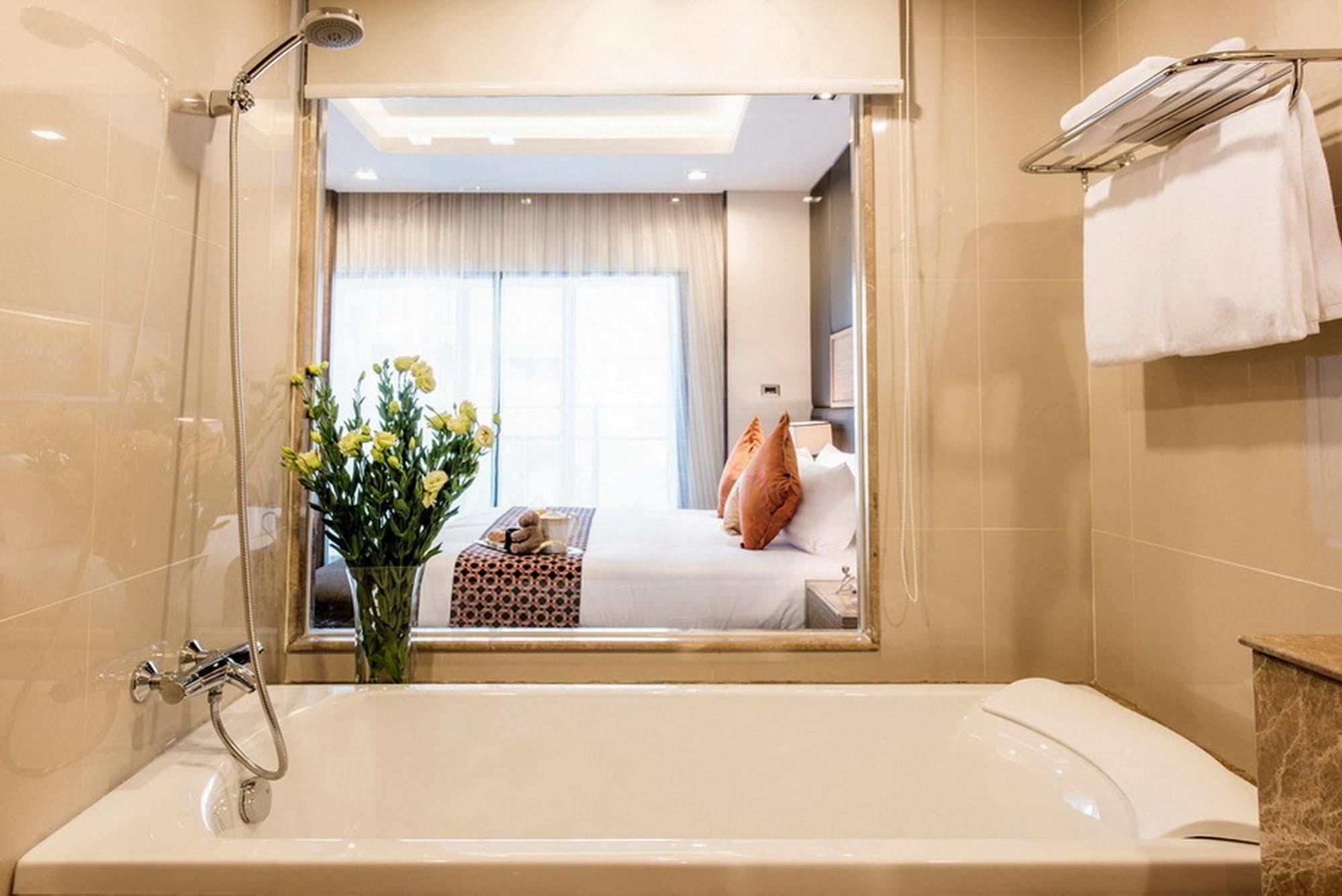 Qiss Residence By Bliston Bangkok Dış mekan fotoğraf
