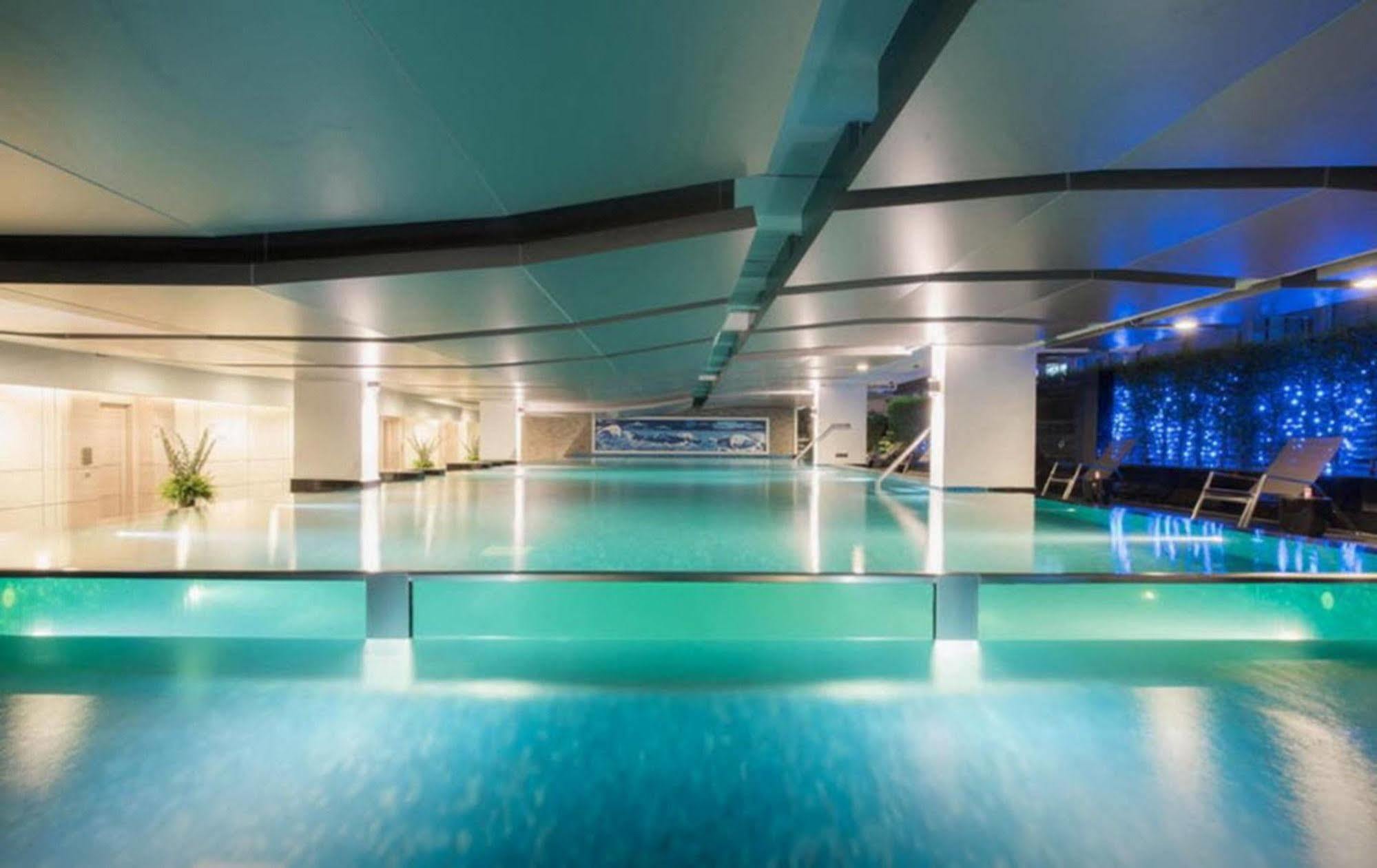 Qiss Residence By Bliston Bangkok Dış mekan fotoğraf